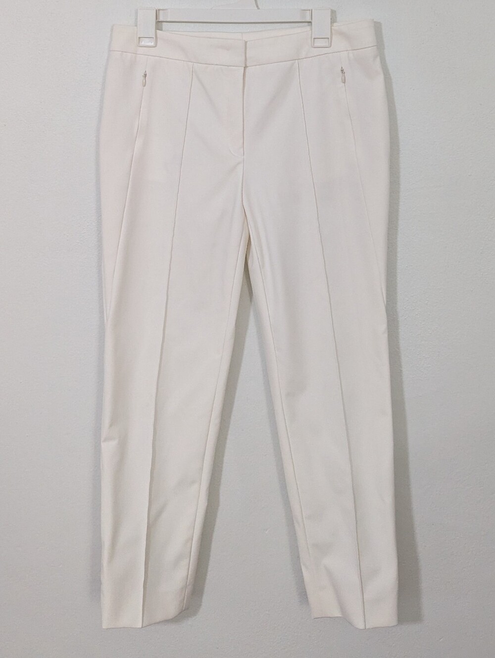 Escada Pleated Straight Leg Pants Gold Button Mid Rise Pleated White 40